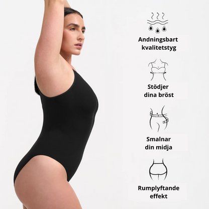 Body met corrigerend ondergoed en slipje 