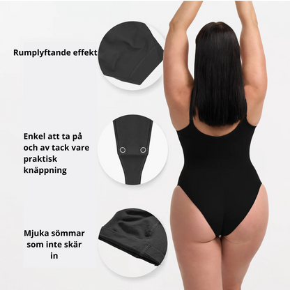 Body met corrigerend ondergoed en slipje 